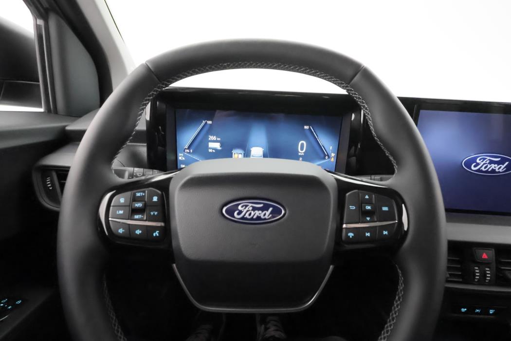 FORD Tourneo Courier 2025