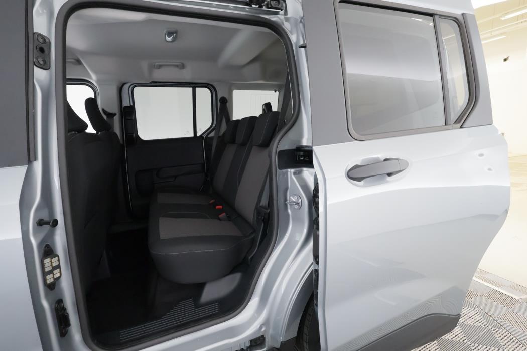 FORD Tourneo Courier 2025