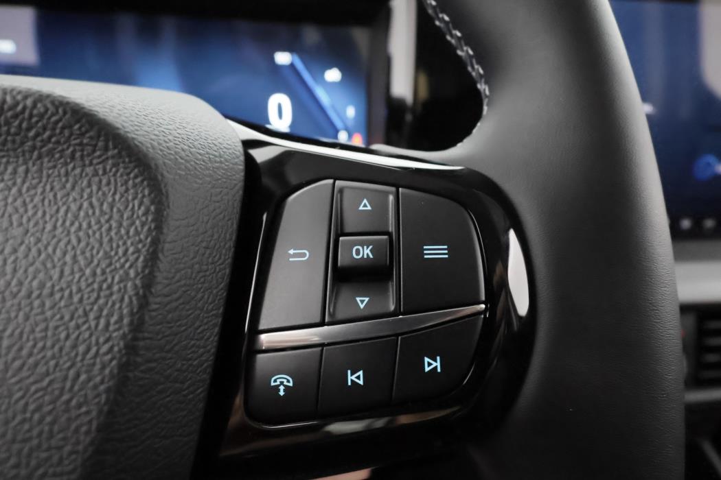 FORD Tourneo Courier 2025