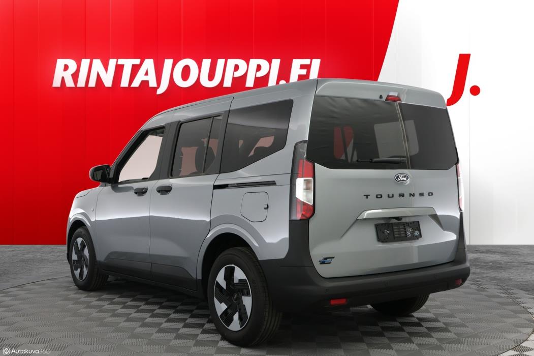 FORD Tourneo Courier 2025