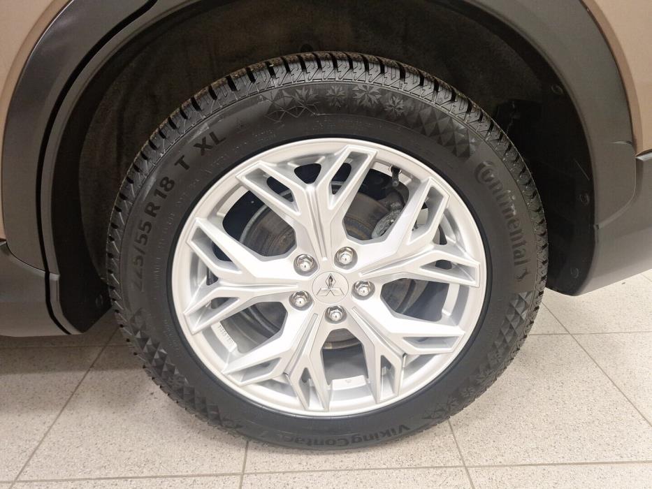 MITSUBISHI Eclipse Cross 2022