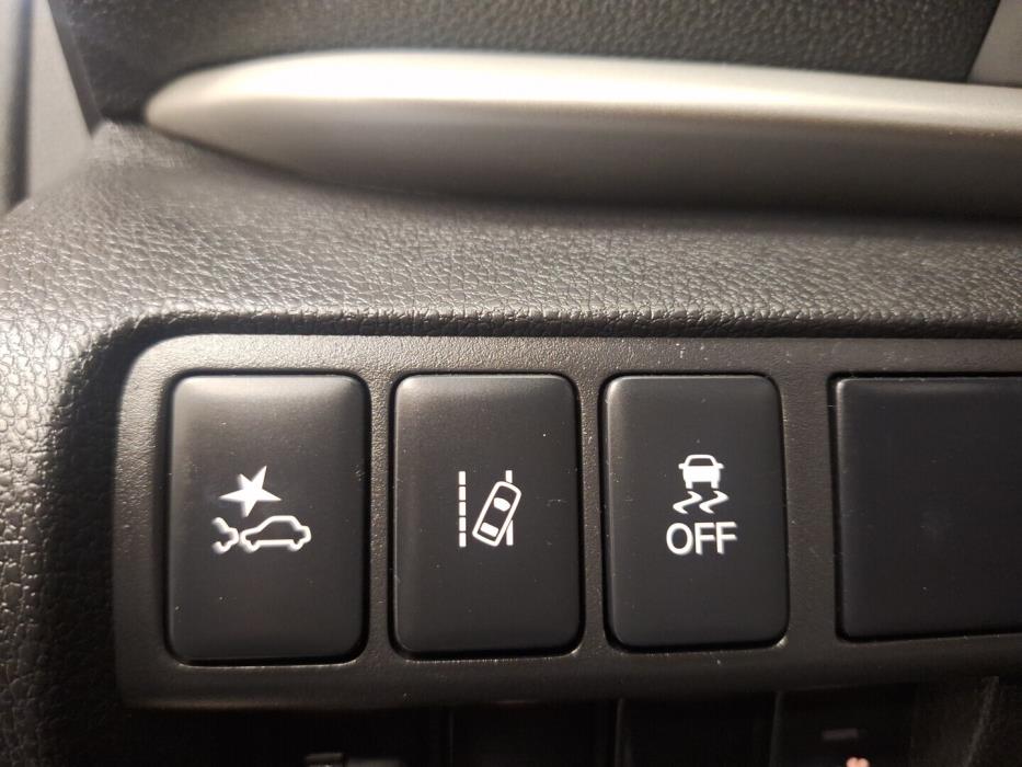 MITSUBISHI Eclipse Cross 2022