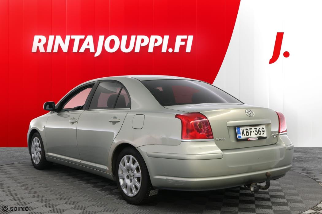 TOYOTA Avensis 2005