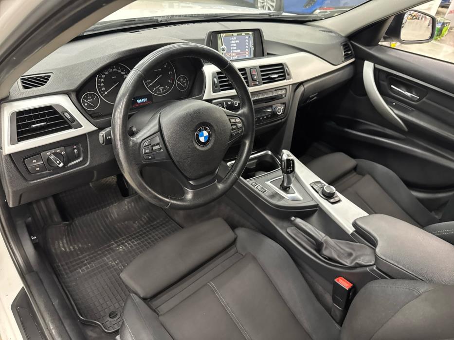 BMW 316 2013