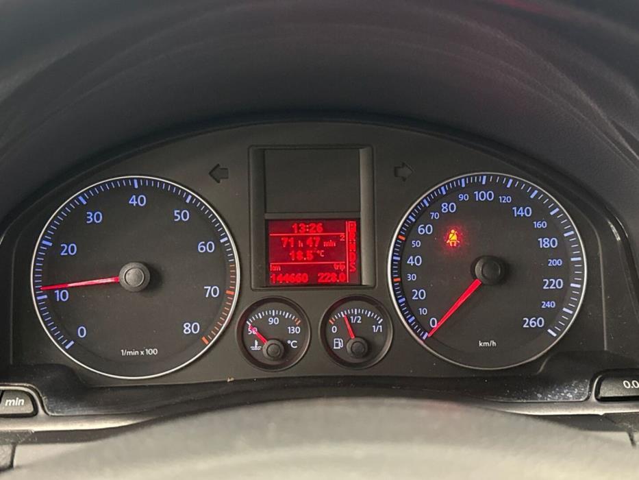 VOLKSWAGEN Jetta 2007
