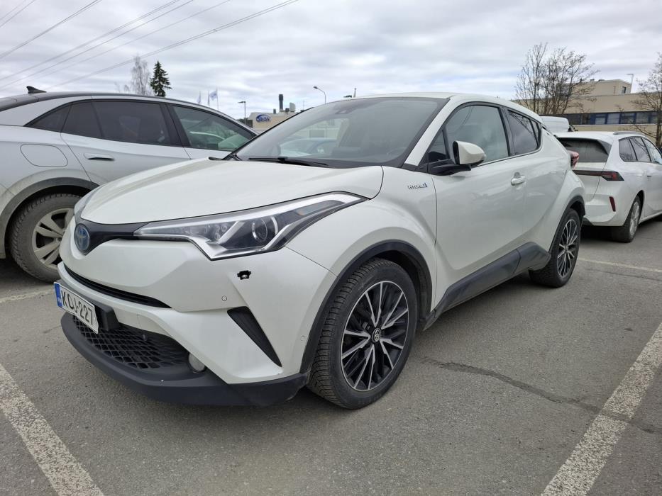 TOYOTA C-HR 2017