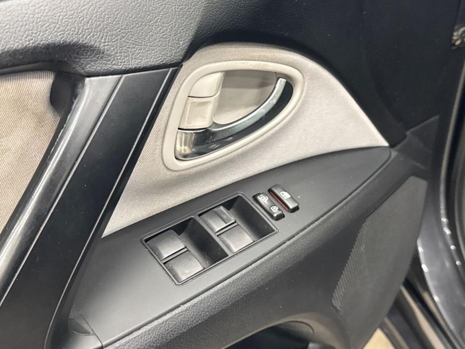 TOYOTA Avensis 2017