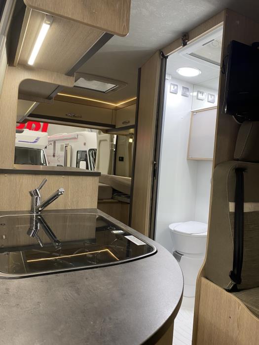 PÖSSL SUMMIT 640 2019