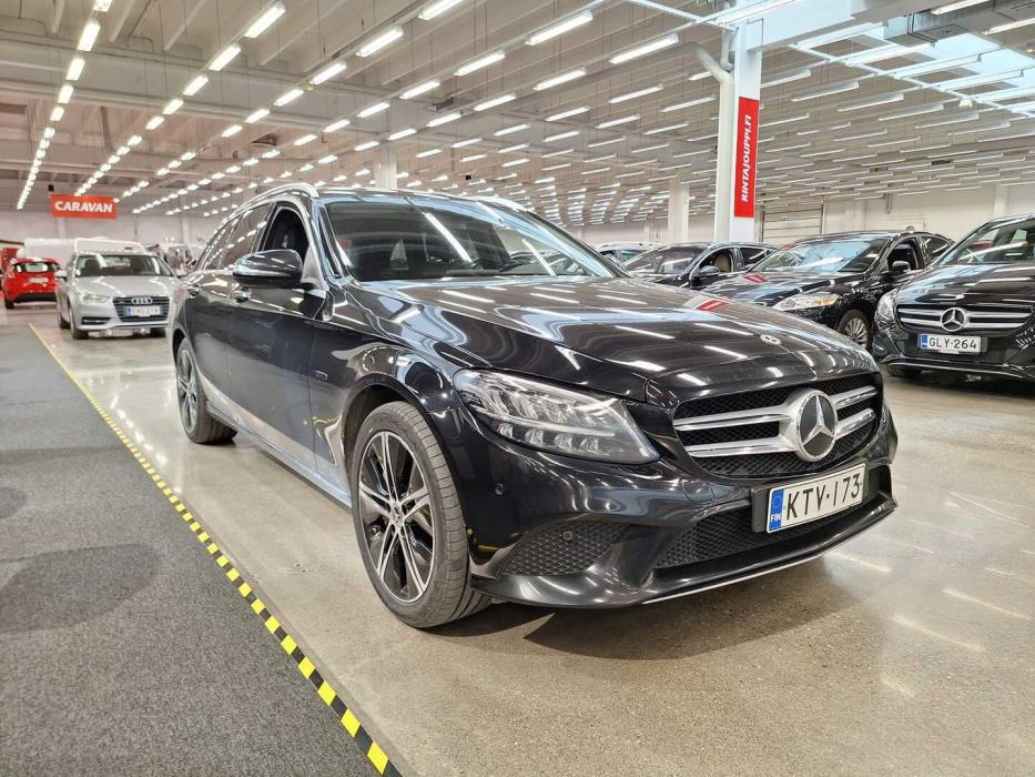 MERCEDES-BENZ C 2020