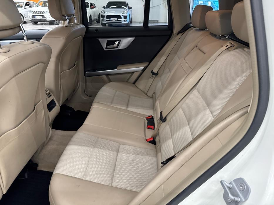 MERCEDES-BENZ GLK 2010