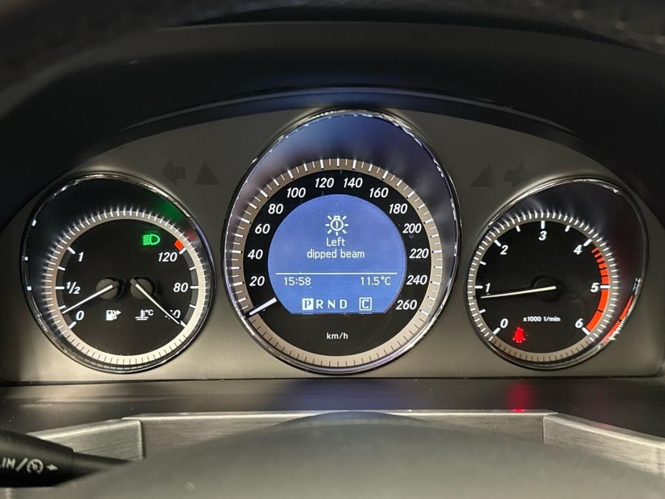 MERCEDES-BENZ GLK 2010
