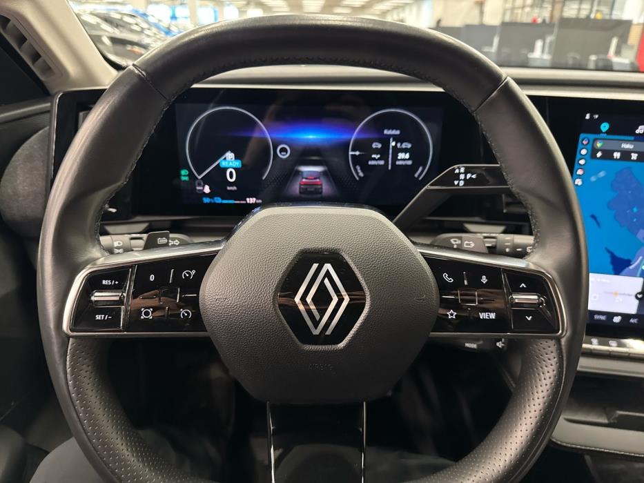 RENAULT Megane 2022