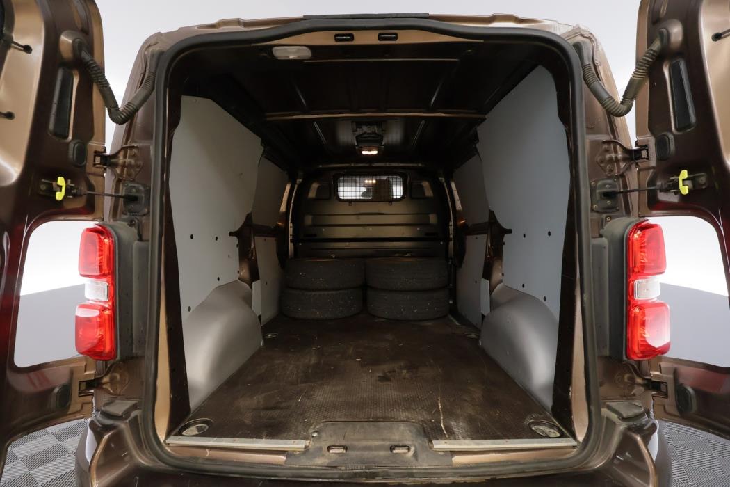 TOYOTA Proace 2017