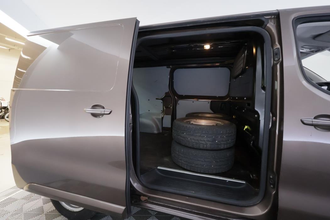 TOYOTA Proace 2017