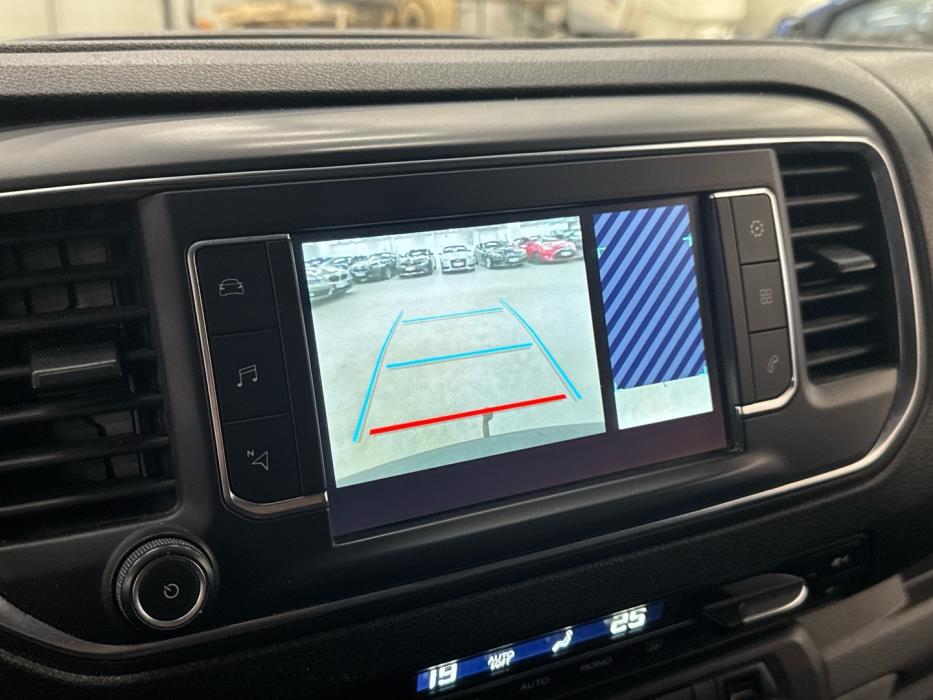 TOYOTA Proace 2017
