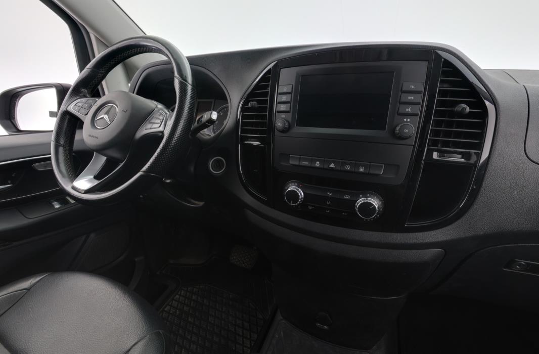 MERCEDES-BENZ Vito 2021