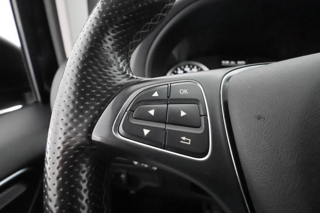 MERCEDES-BENZ Vito 2021