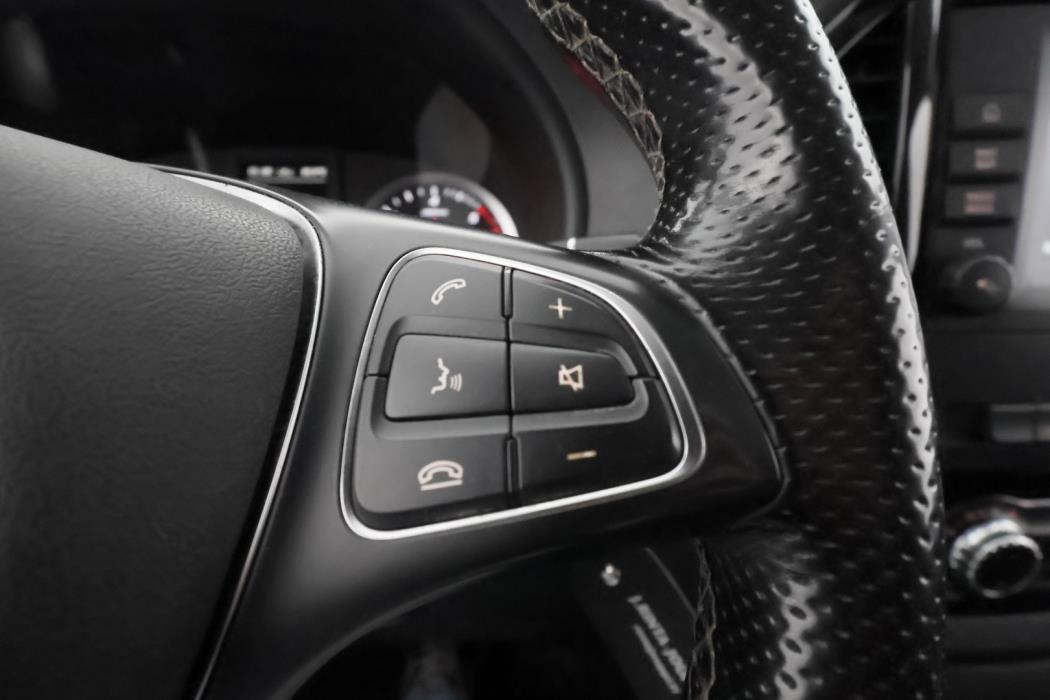 MERCEDES-BENZ Vito 2021