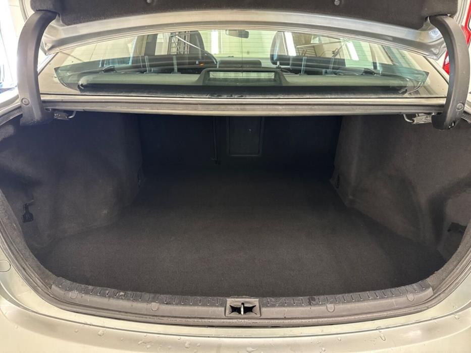 TOYOTA Avensis 2009