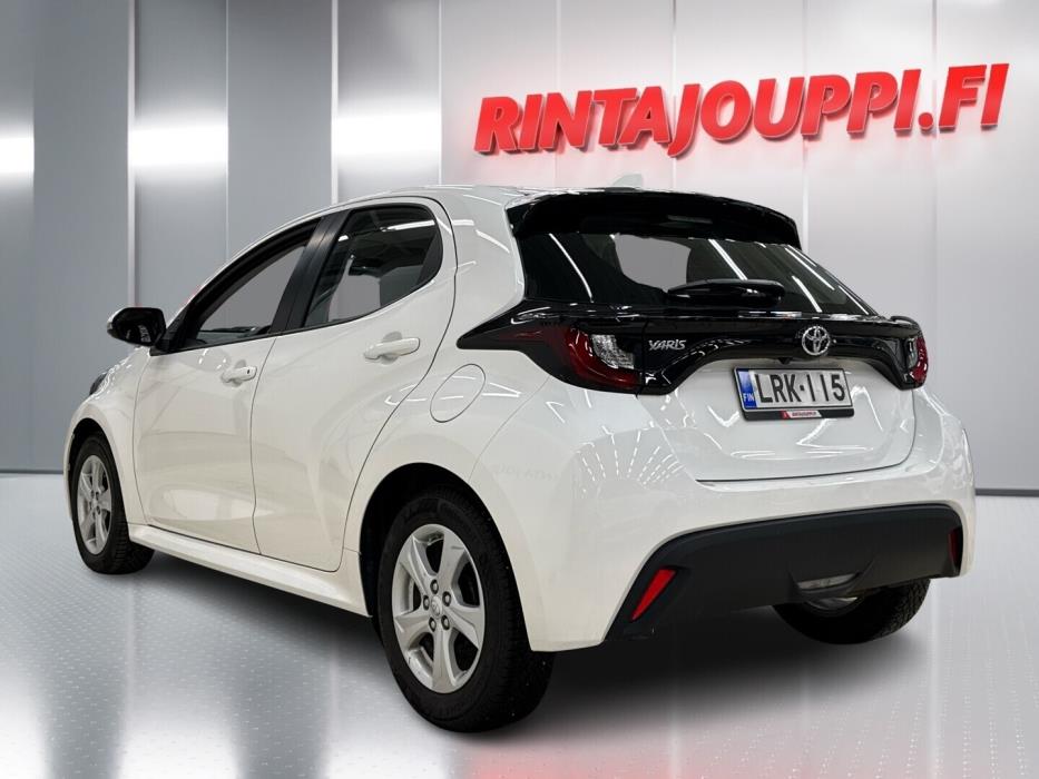 TOYOTA Yaris 2022
