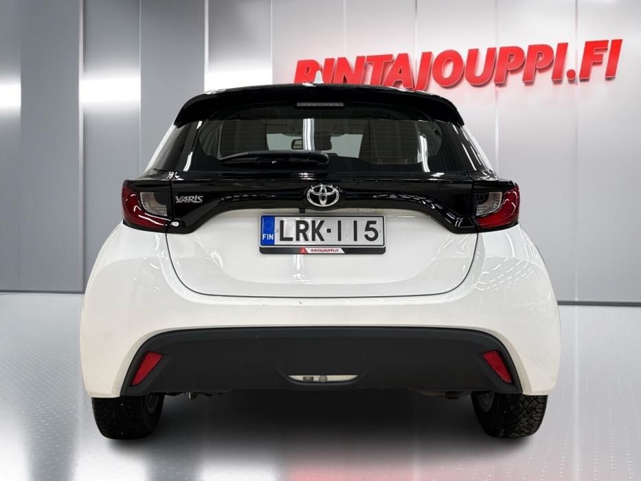 TOYOTA Yaris 2022