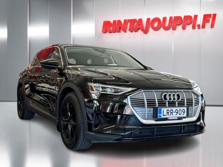 AUDI e-tron 2020