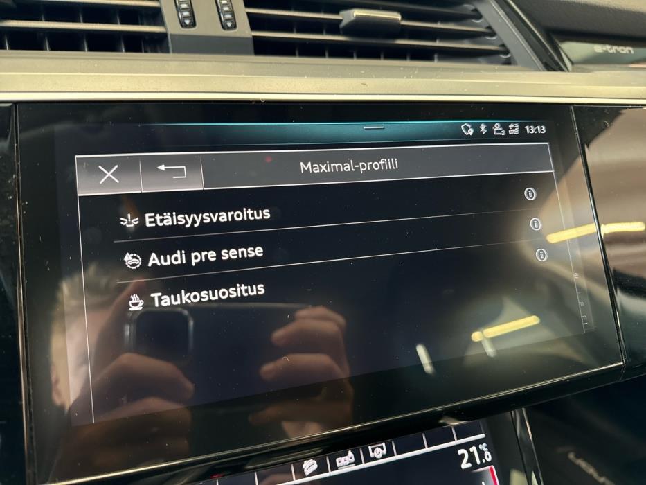 AUDI e-tron 2020