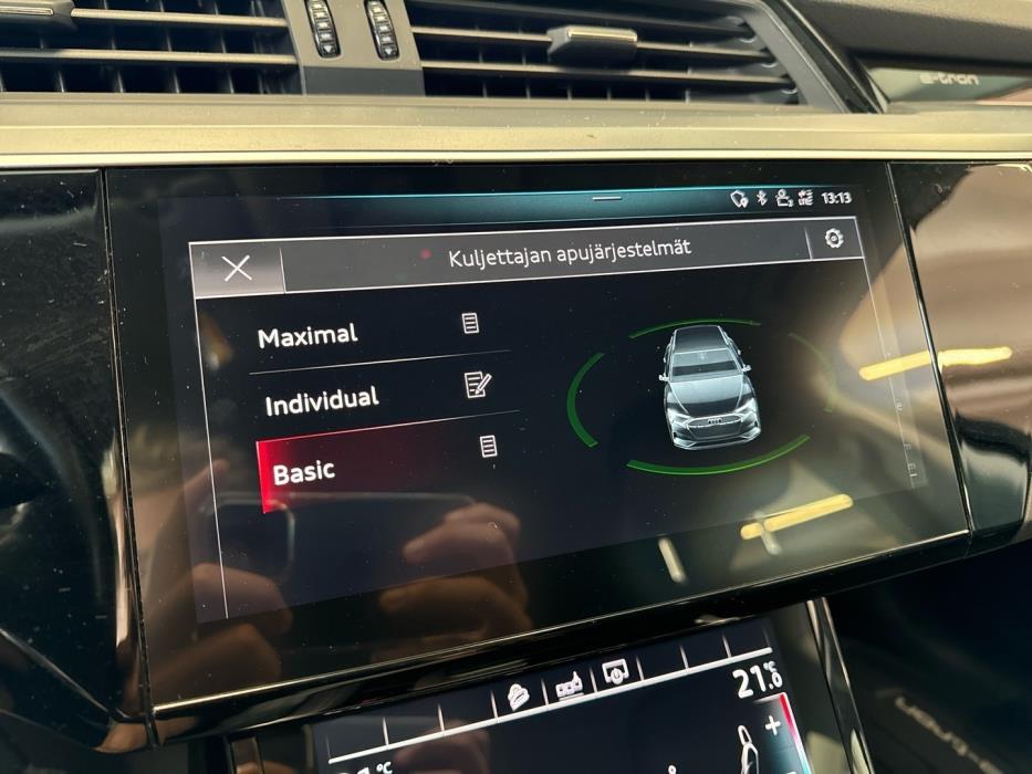 AUDI e-tron 2020