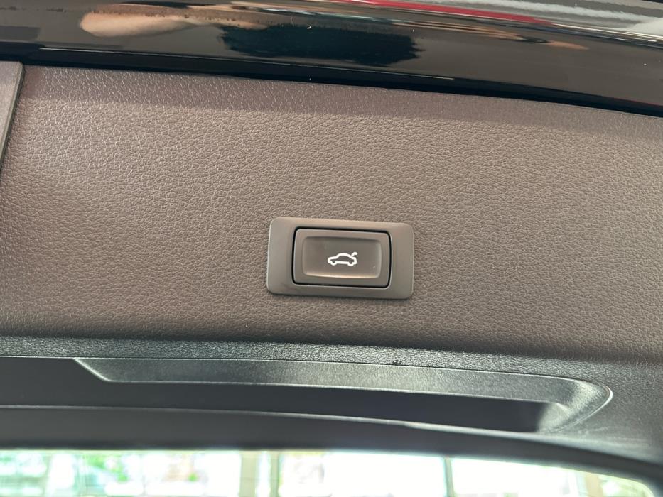 AUDI e-tron 2020