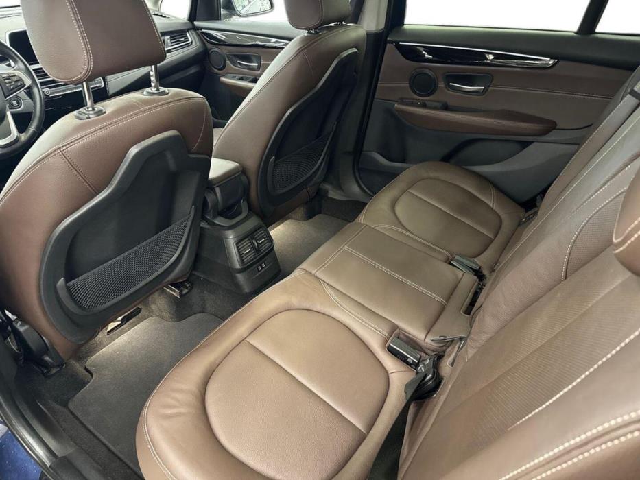 BMW 218 2022