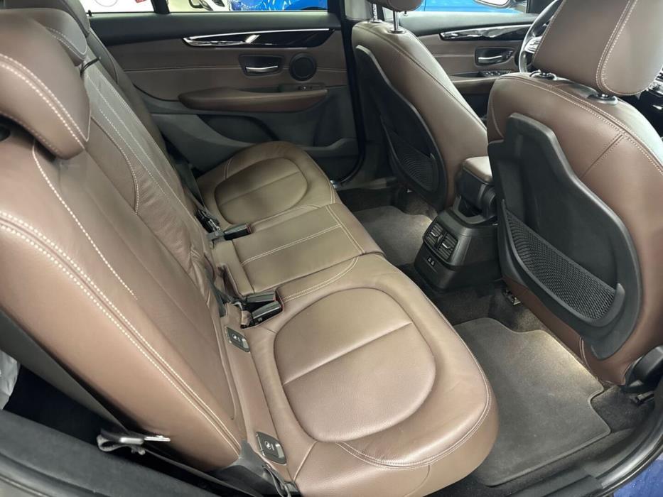 BMW 218 2022