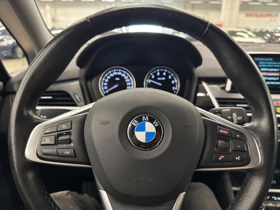 BMW 218 2022