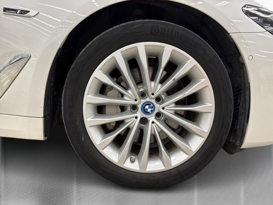 BMW 530 2023