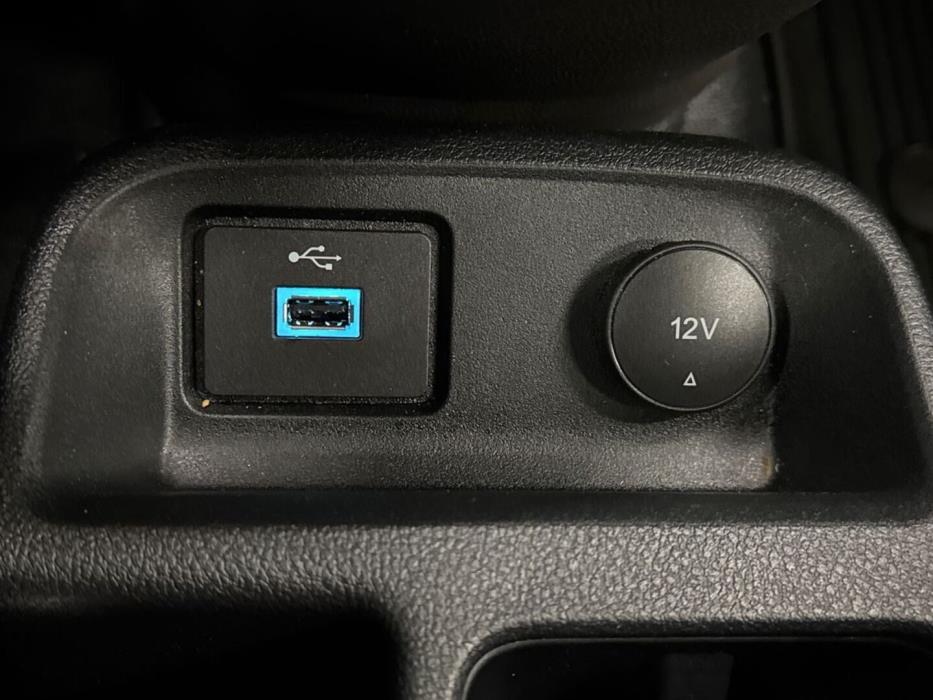 FORD Transit Connect 2025