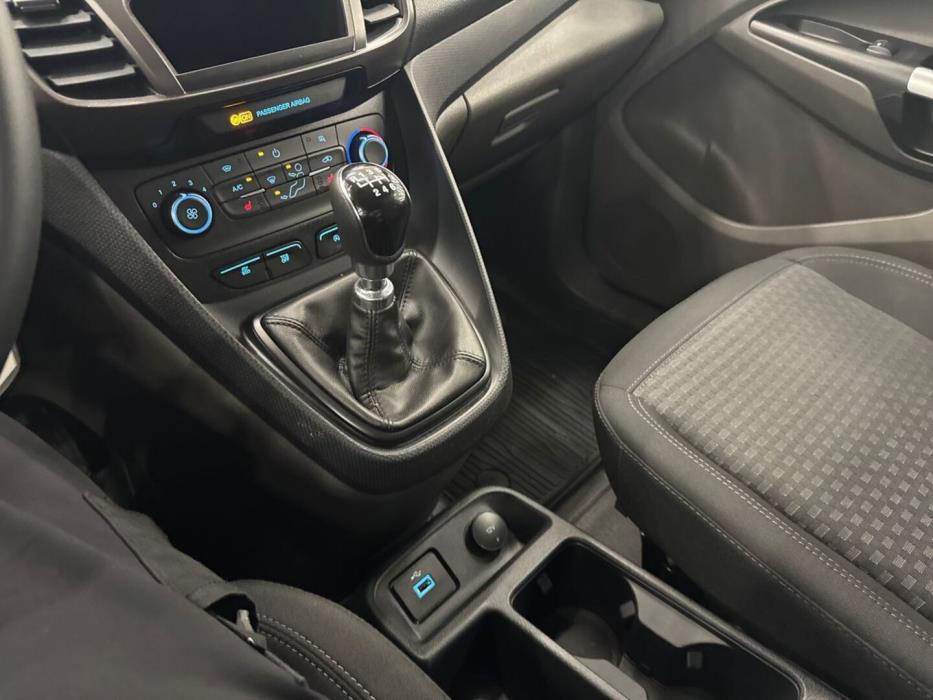 FORD Transit Connect 2025
