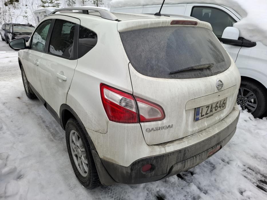 NISSAN Qashqai 2010