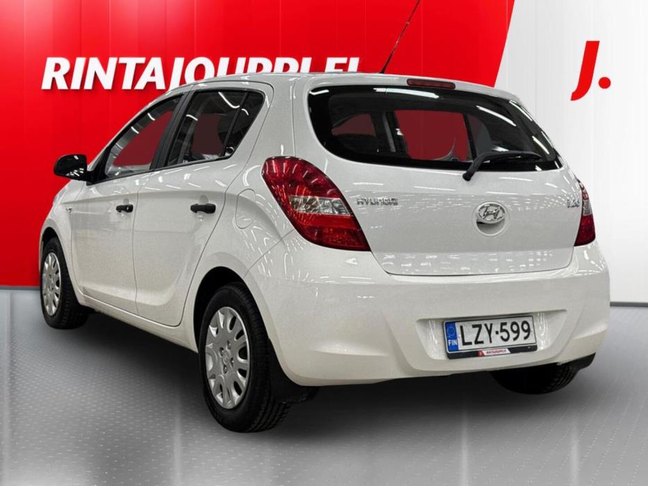 HYUNDAI i20 2012