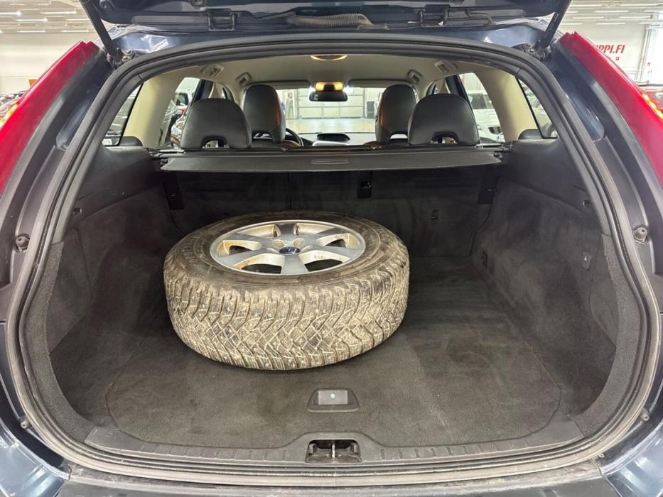 VOLVO XC60 2010