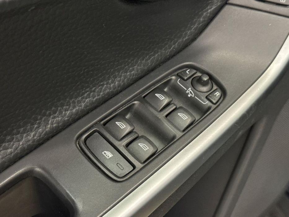 VOLVO XC60 2010