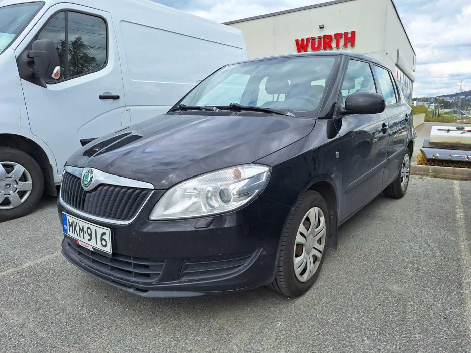 SKODA Fabia 2012