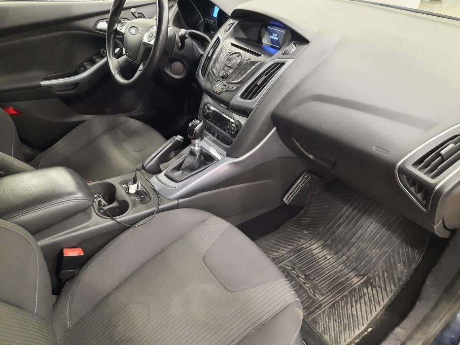 FORD Focus 2013