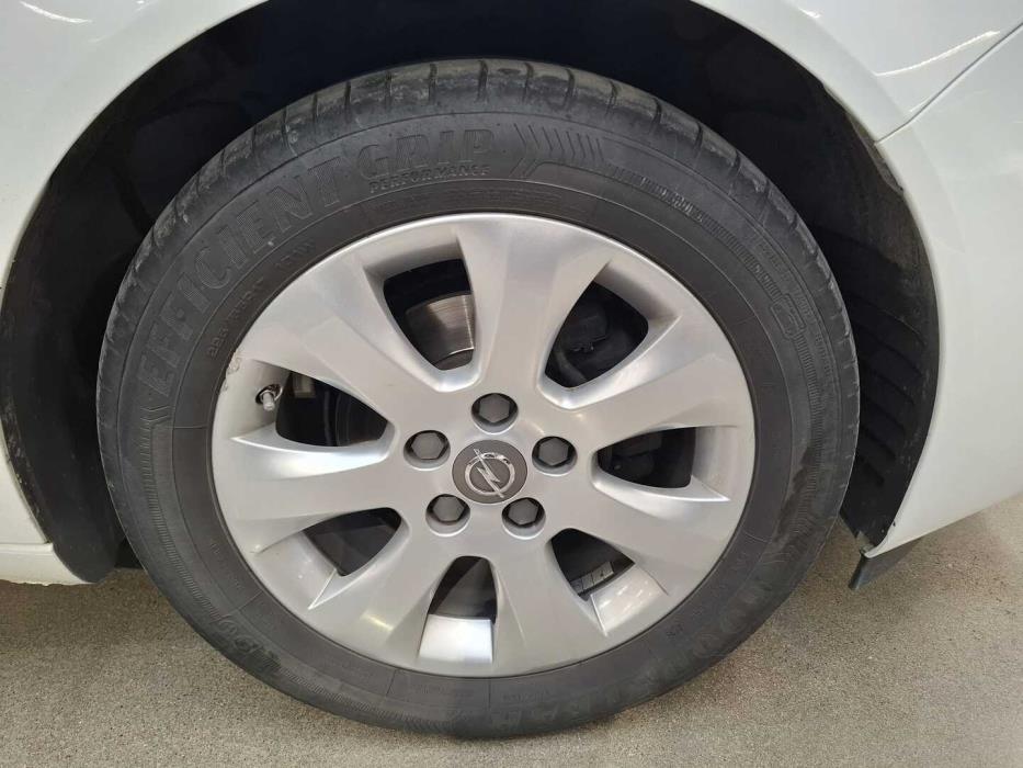 OPEL Insignia 2015
