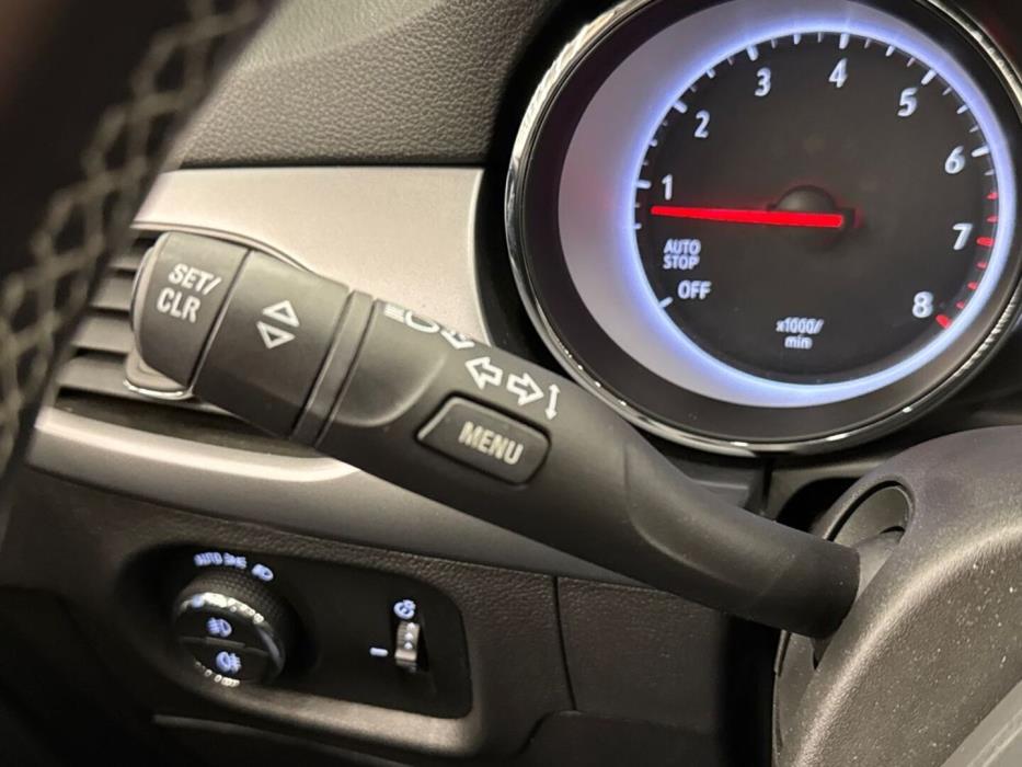 OPEL Astra 2018
