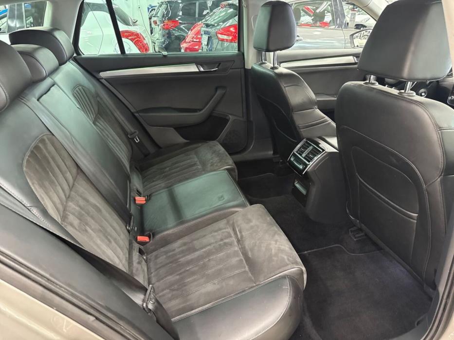 SKODA Superb 2017