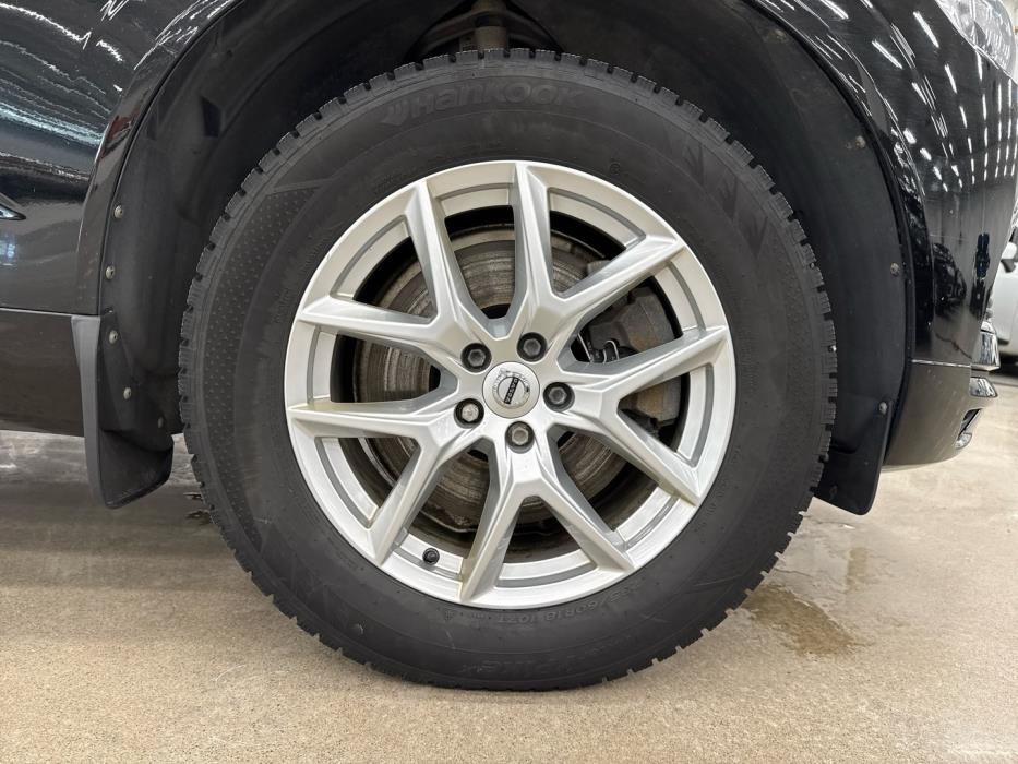 VOLVO XC60 2018