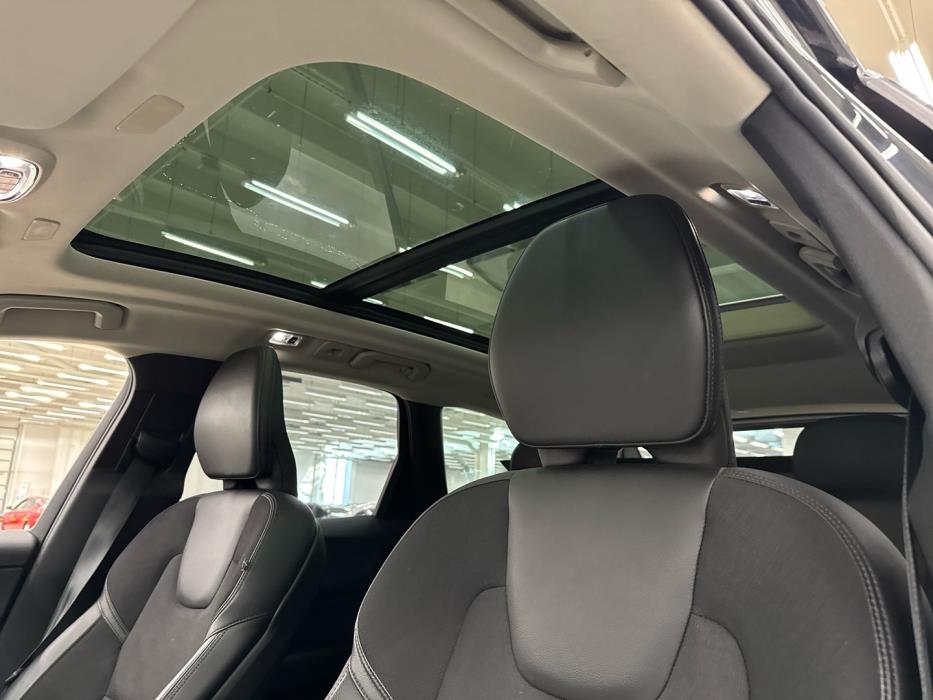 VOLVO XC60 2018