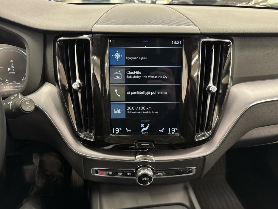 VOLVO XC60 2018