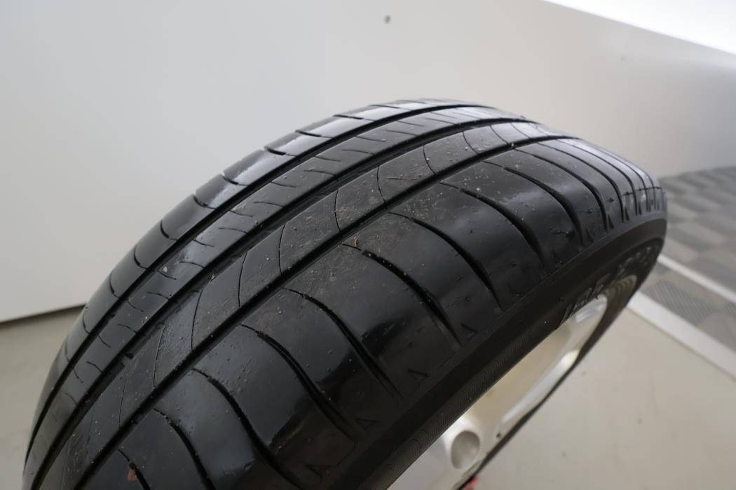 VOLKSWAGEN Polo 2011