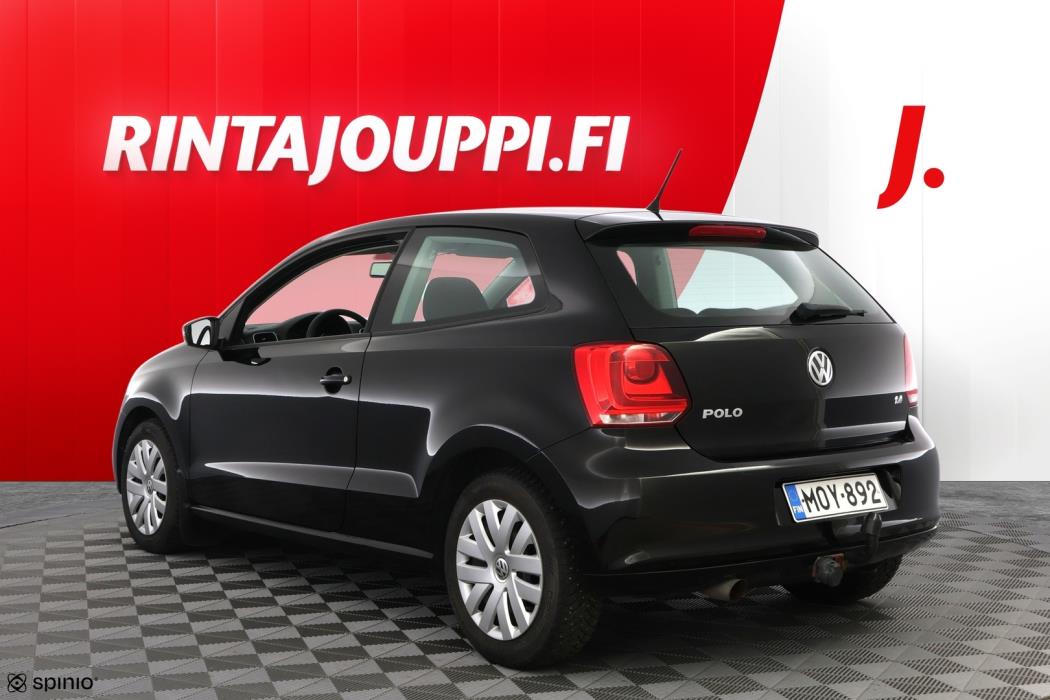 VOLKSWAGEN Polo 2011