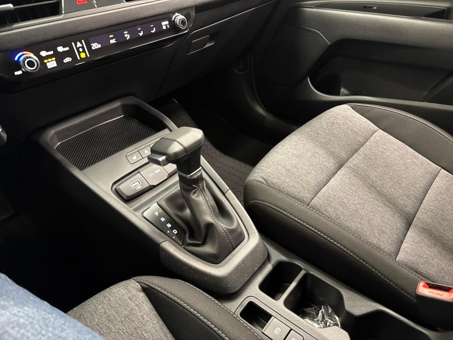 KIA Stonic 2025